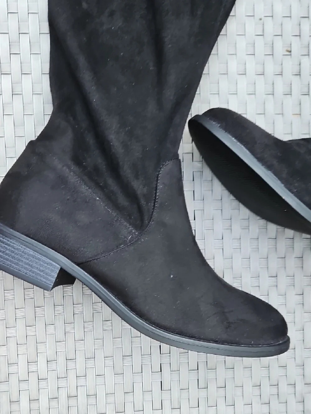 NEW WITH TAGS Torrid Black Over-the-Knee Drawstring FauSuede Boots SIZE 13 (WW)